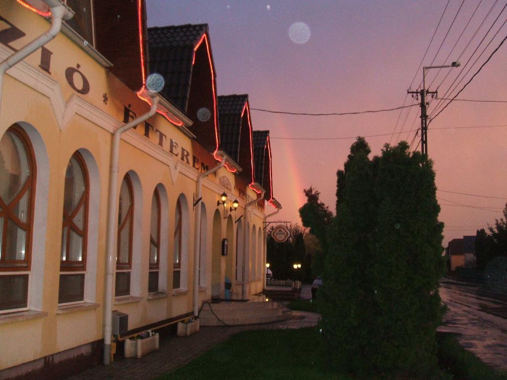 Margareta Panzio Hotel Zomba Bagian luar foto